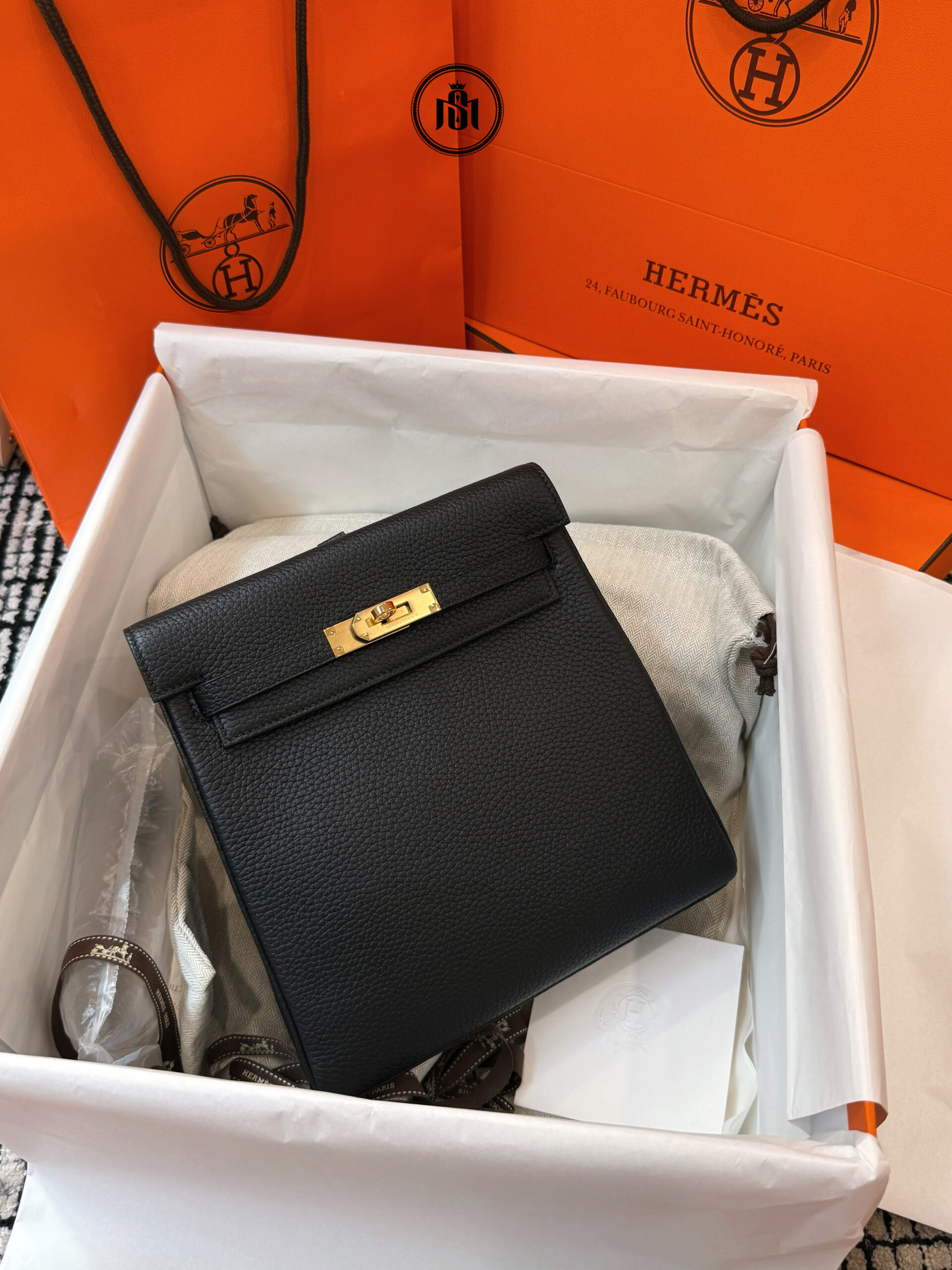 BALO HERMES KELLY ADO II BACKPACK NOIR CLEMENCE - GHW 1 BALO HERMES KELLY ADO II BACKPACK NOIR CLEMENCE - GHW