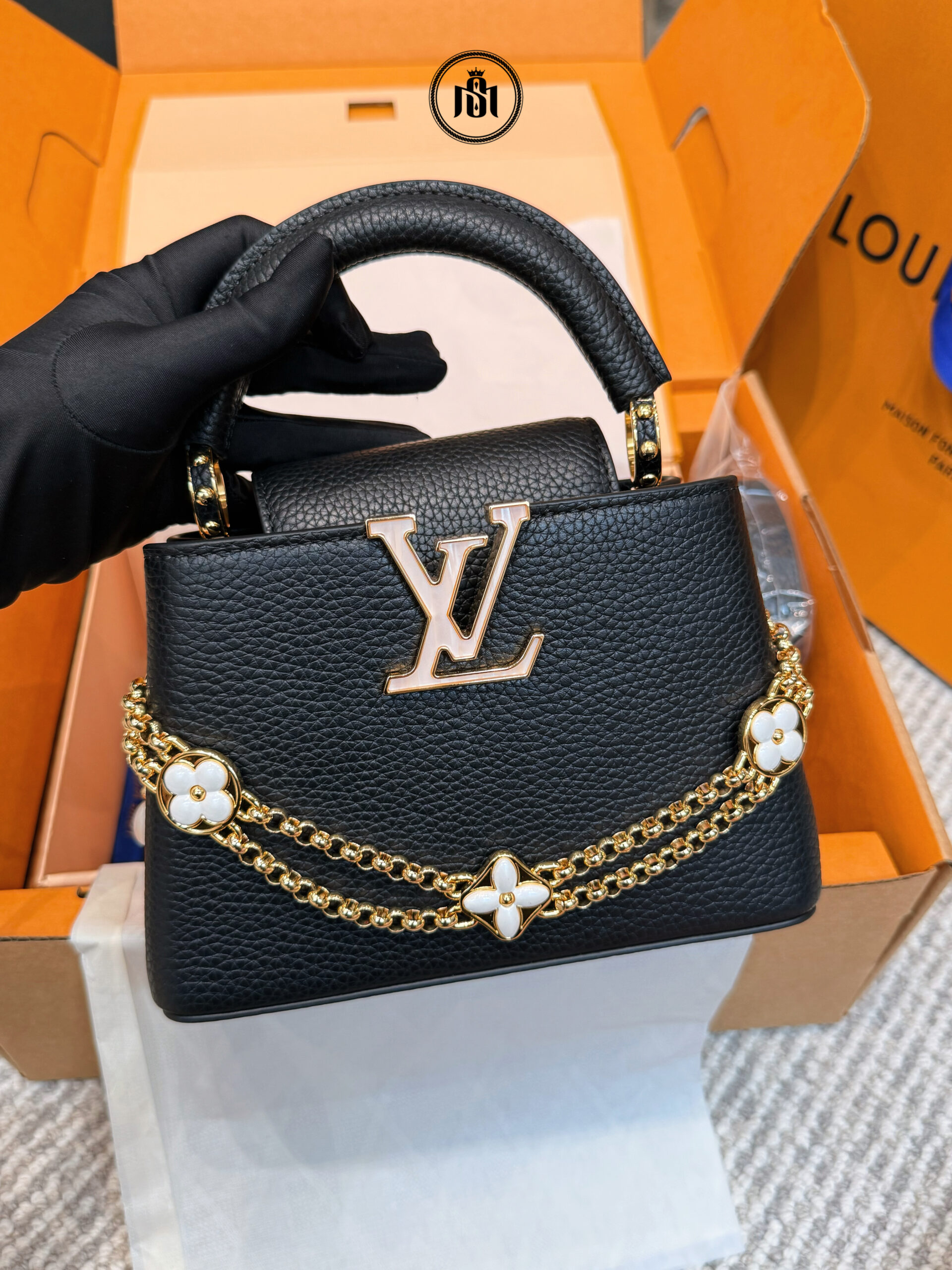 TÚI LOUIS VUITTON CAPUCINES MINI M25903 1 TÚI LOUIS VUITTON CAPUCINES MINI M25903
