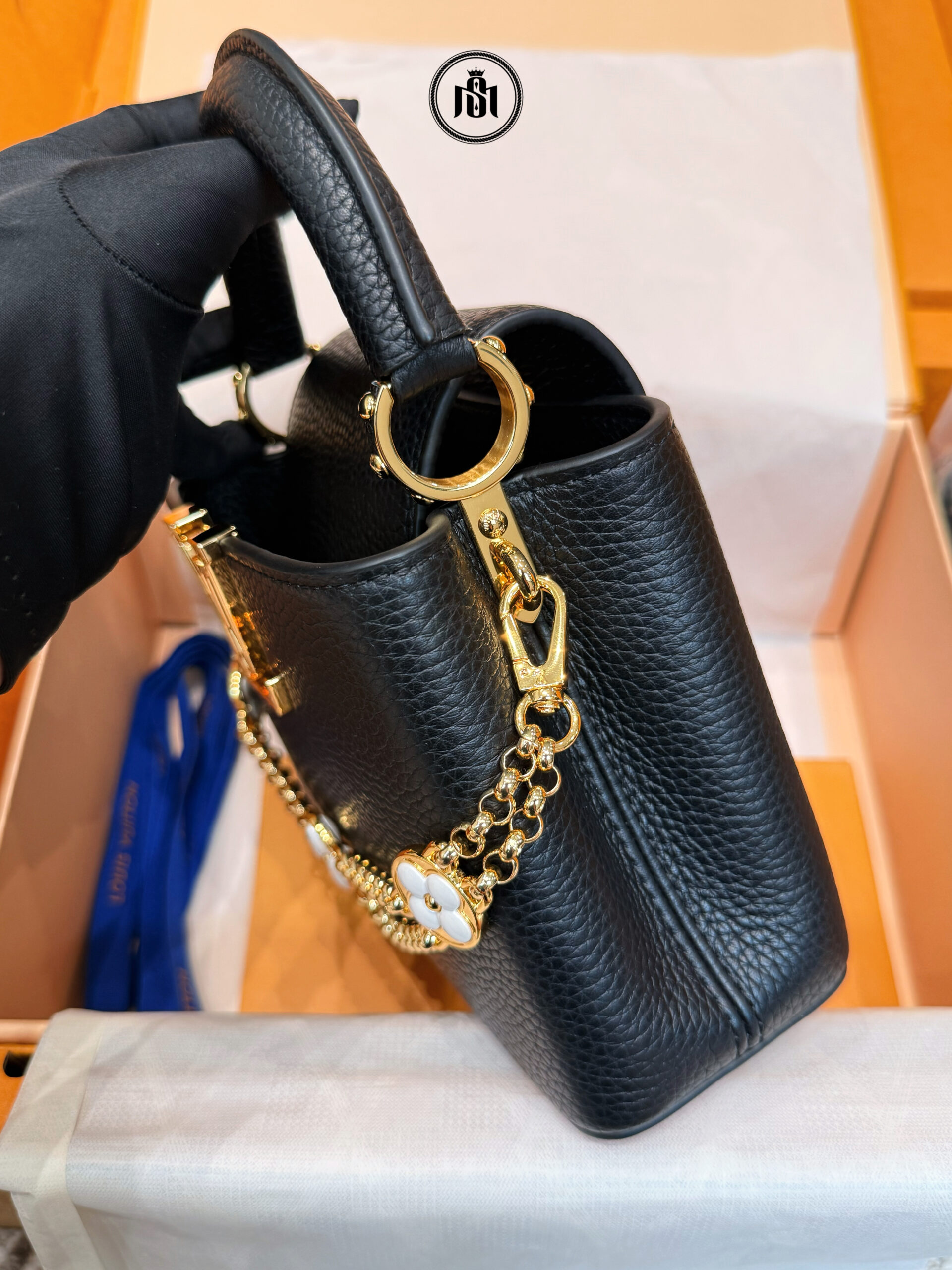 TÚI LOUIS VUITTON CAPUCINES MINI M25903 4 TÚI LOUIS VUITTON CAPUCINES MINI M25903 - Ảnh 4