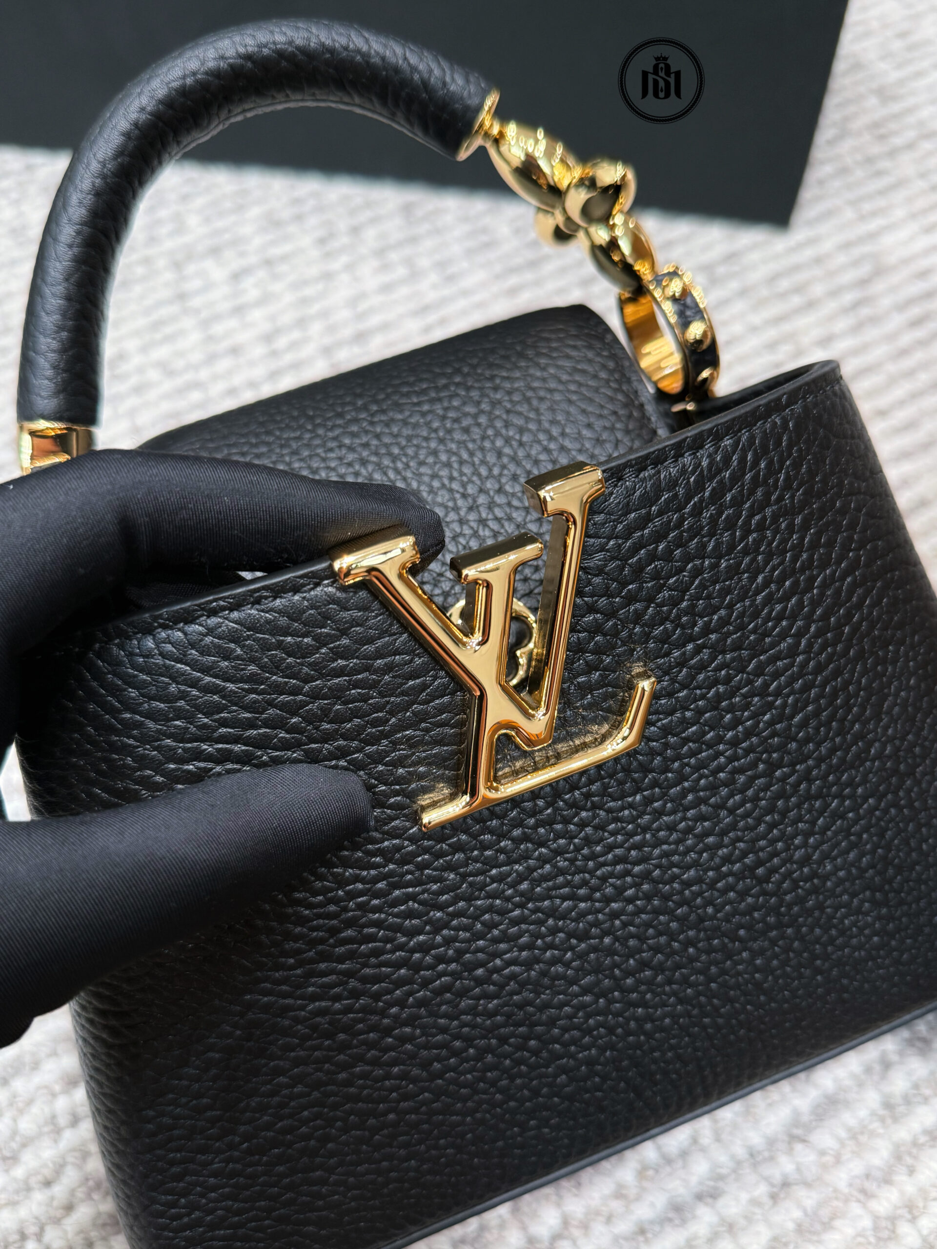 TÚI LOUIS VUITTON CAPUCINES MINI M23943 10 TÚI LOUIS VUITTON CAPUCINES MINI M23943 - Ảnh 10