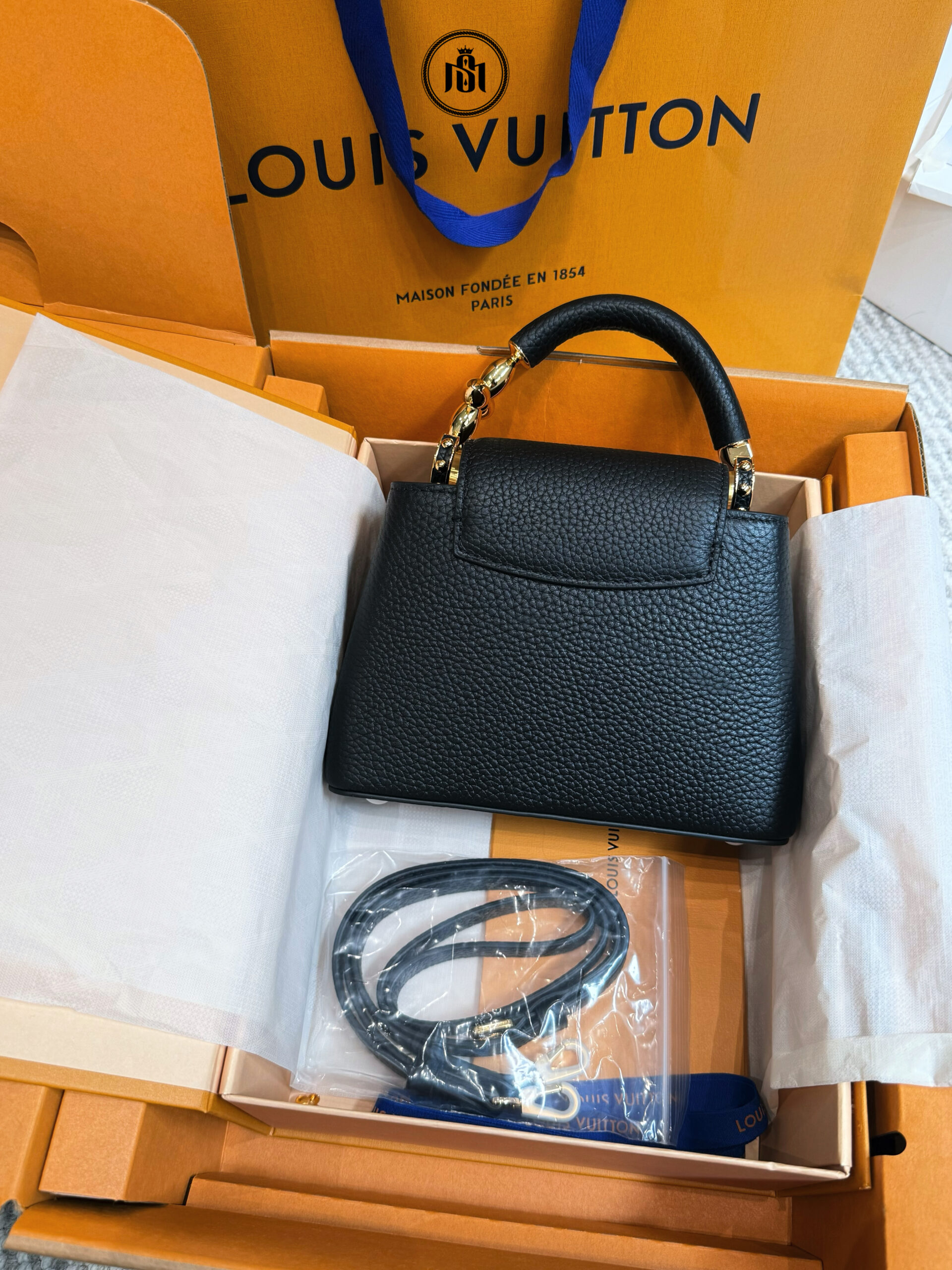 TÚI LOUIS VUITTON CAPUCINES MINI M23943 8 TÚI LOUIS VUITTON CAPUCINES MINI M23943 - Ảnh 8