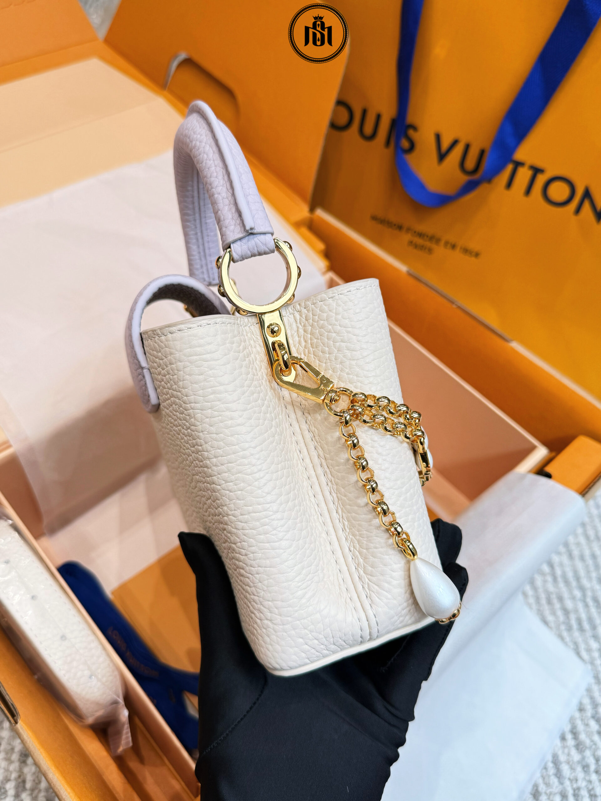 TÚI LOUIS VUITTON CAPUCINES MINI QUARTZ MISTY M15117 5 TÚI LOUIS VUITTON CAPUCINES MINI QUARTZ MISTY M15117 - Ảnh 5