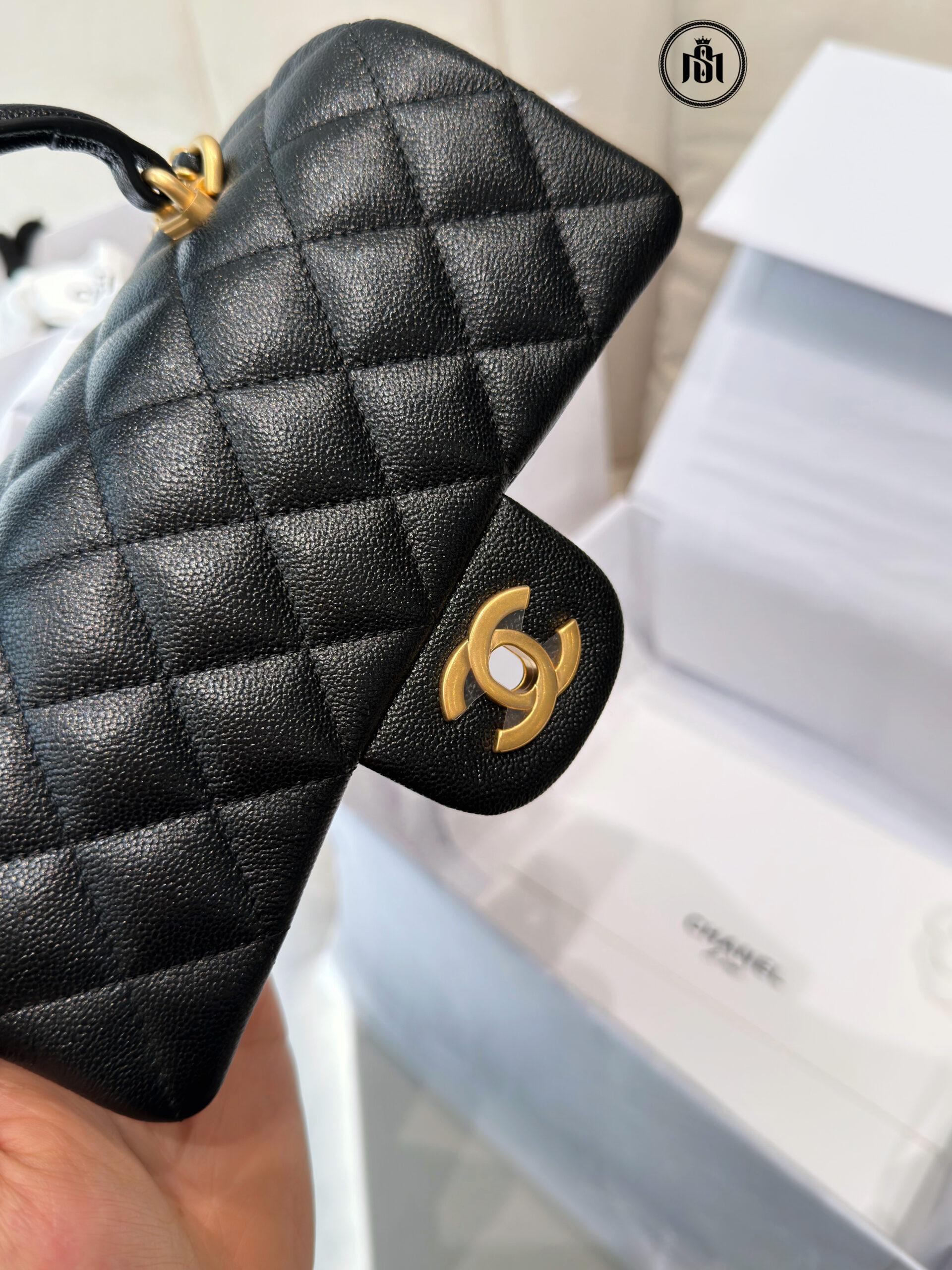 TÚI CHANEL MINI FLAP BAG TOP HANDLE IN BLACK CAVIAR 5 TÚI CHANEL MINI FLAP BAG TOP HANDLE IN BLACK CAVIAR - Ảnh 5