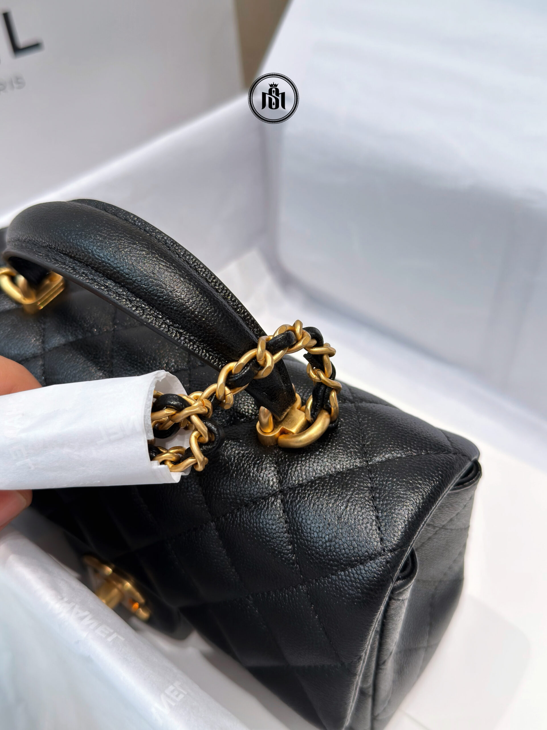 TÚI CHANEL MINI FLAP BAG TOP HANDLE IN BLACK CAVIAR 9 TÚI CHANEL MINI FLAP BAG TOP HANDLE IN BLACK CAVIAR - Ảnh 9