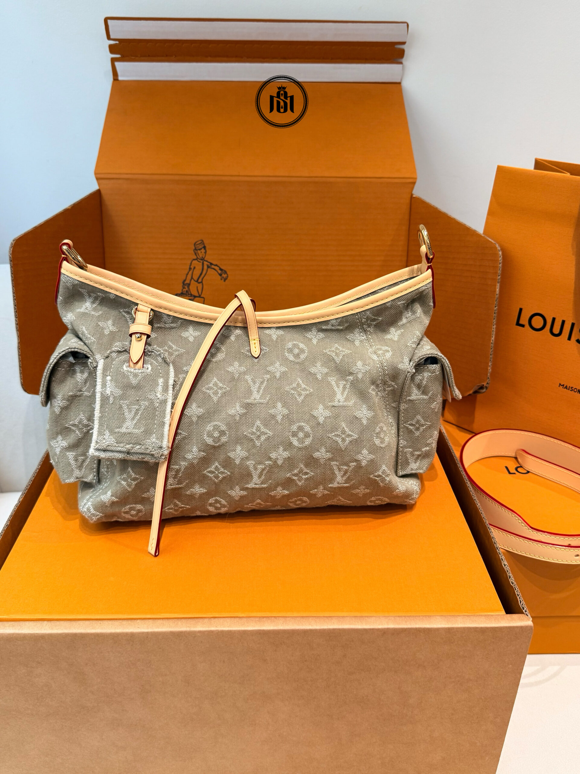 TÚI LOUIS VUITTON CARRY CARGO PM KHAKI DENIM M27623 1 TÚI LOUIS VUITTON CARRY CARGO PM KHAKI DENIM M27623