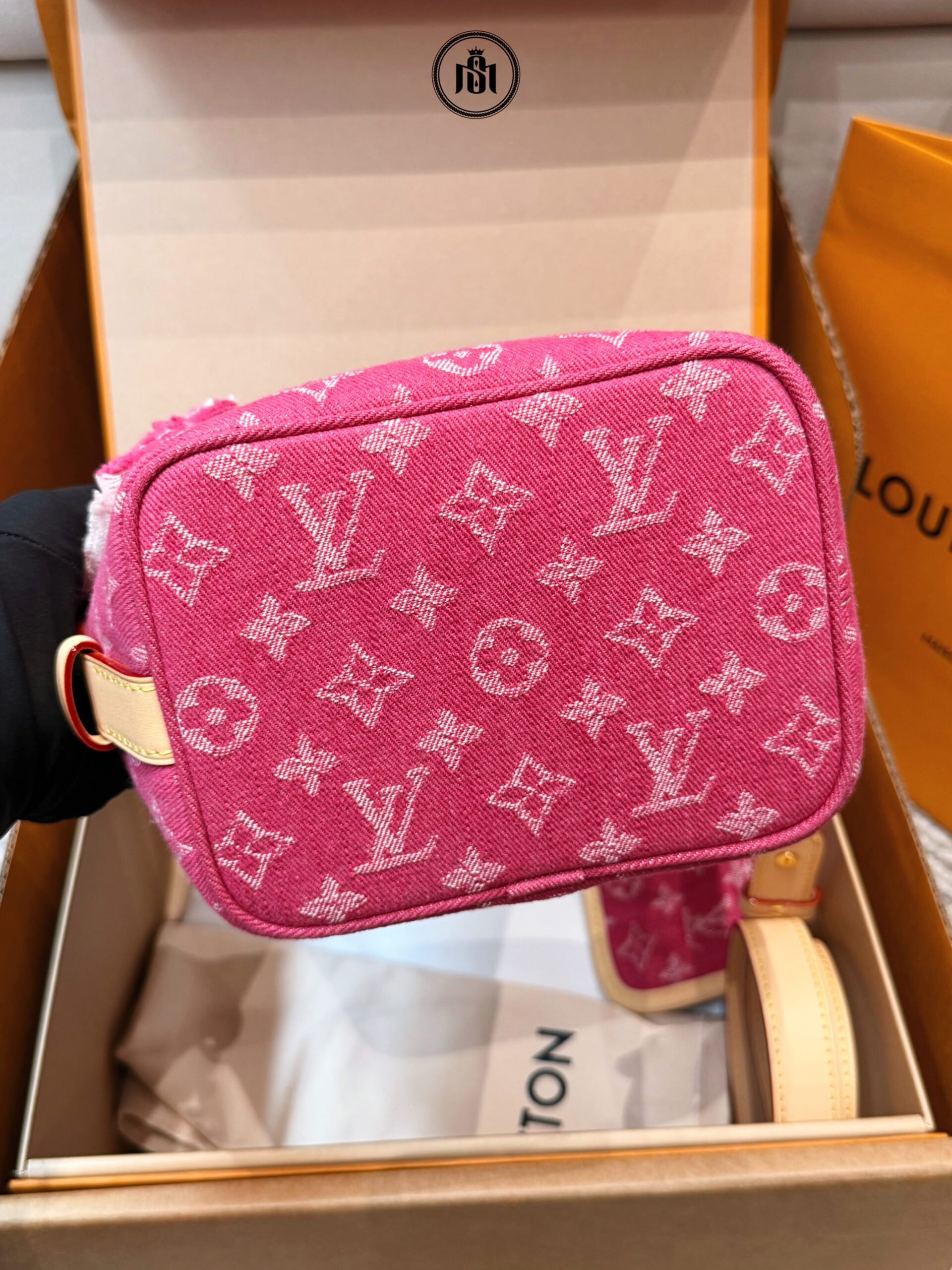 TÚI LOUIS VUITTON ALL IN BB FUSHIA DENIM MONOGRAM M27626 3 TÚI LOUIS VUITTON ALL IN BB FUSHIA DENIM MONOGRAM M27626 - Ảnh 3