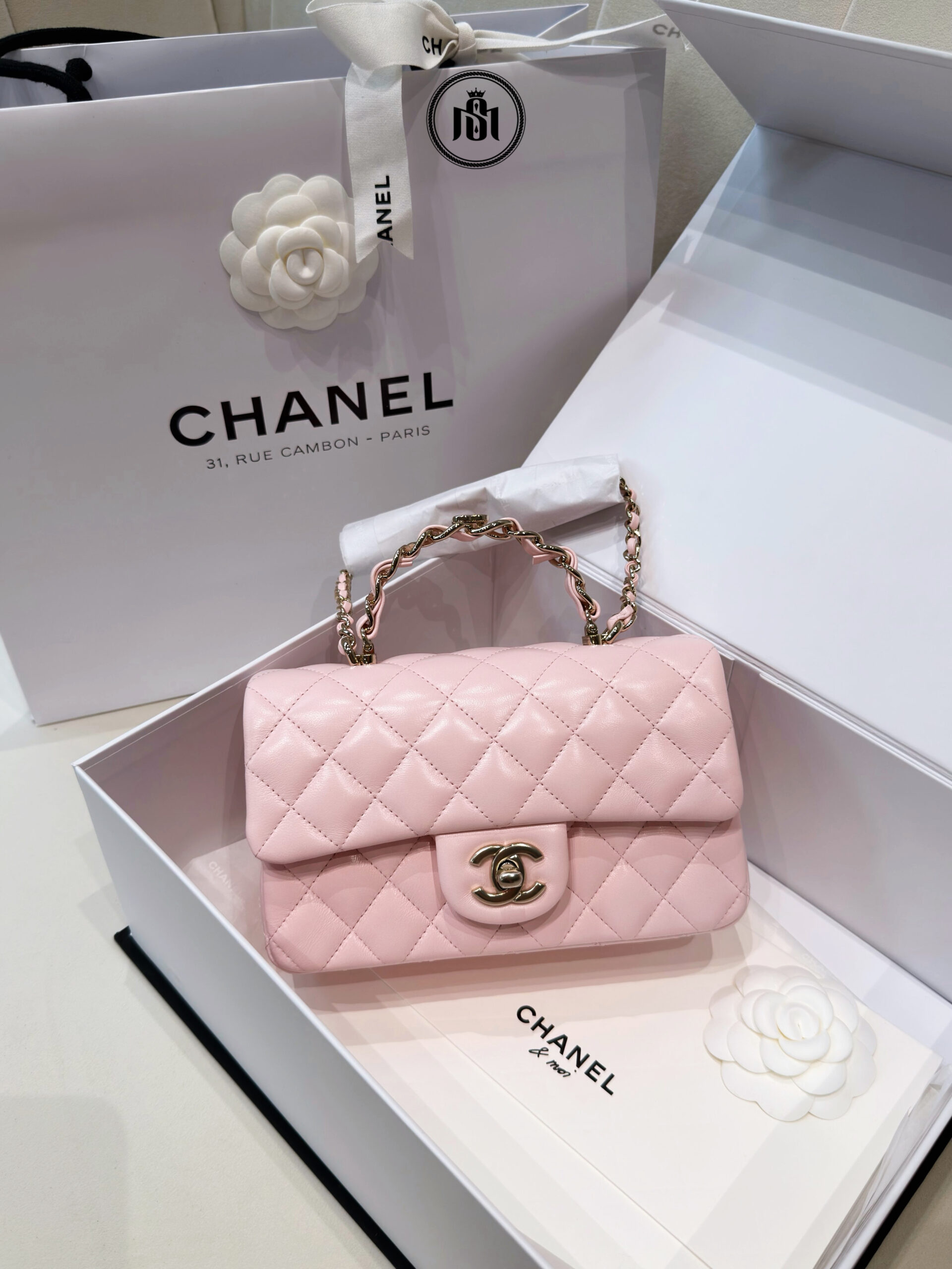 TÚI CHANEL MINI CLASSIC HANDBAG WITH CRYSTAL TOP HANDLE PINK LAMBSKIN 1 TÚI CHANEL MINI CLASSIC HANDBAG WITH CRYSTAL TOP HANDLE PINK LAMBSKIN