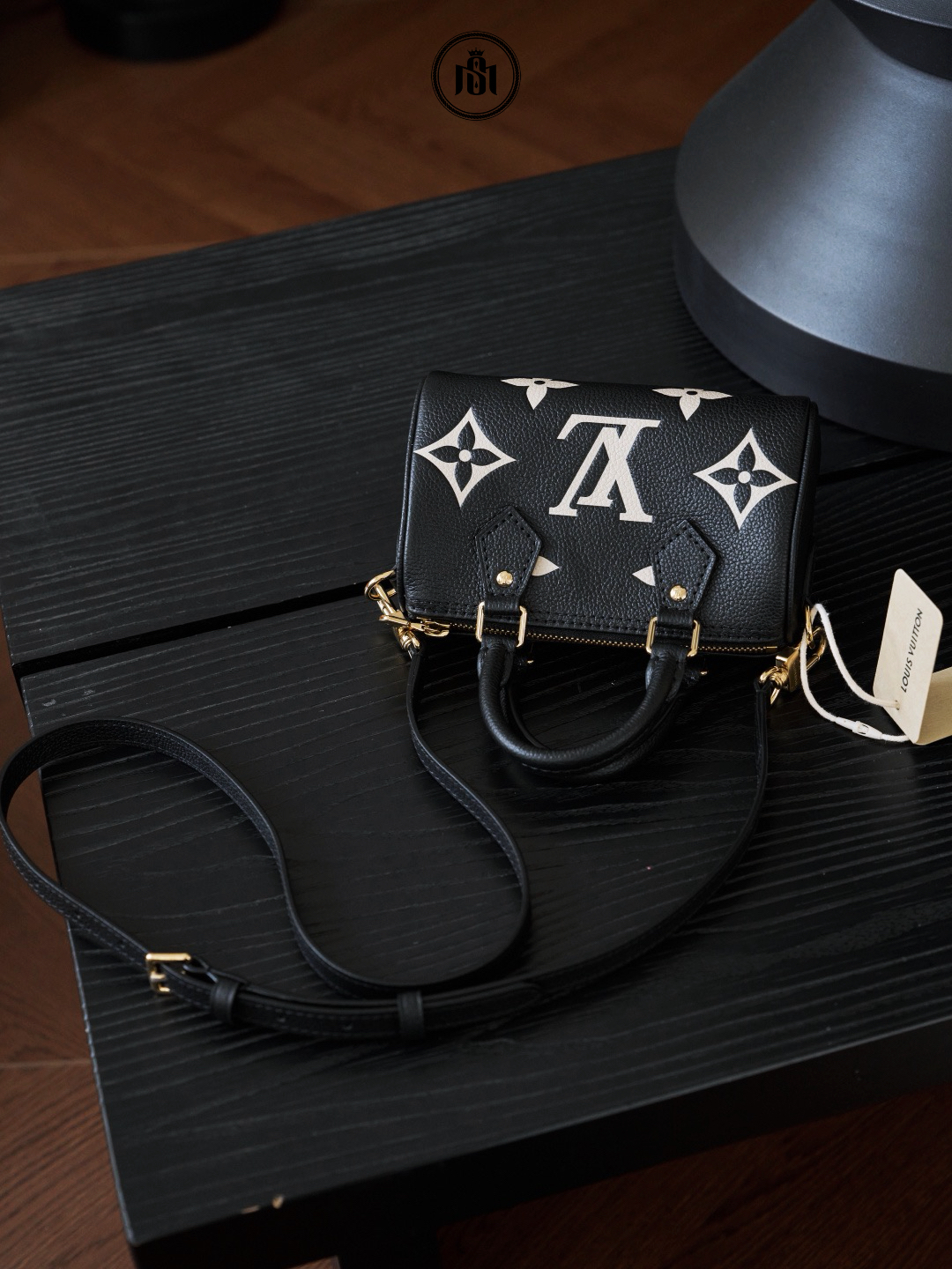TÚI LOUIS VUITTON NANO SPEEDY BICOLOR MONOGRAM EMPREINTE BLACK / BEIGE M81456 8 TÚI LOUIS VUITTON NANO SPEEDY BICOLOR MONOGRAM EMPREINTE BLACK / BEIGE M81456 - Ảnh 8