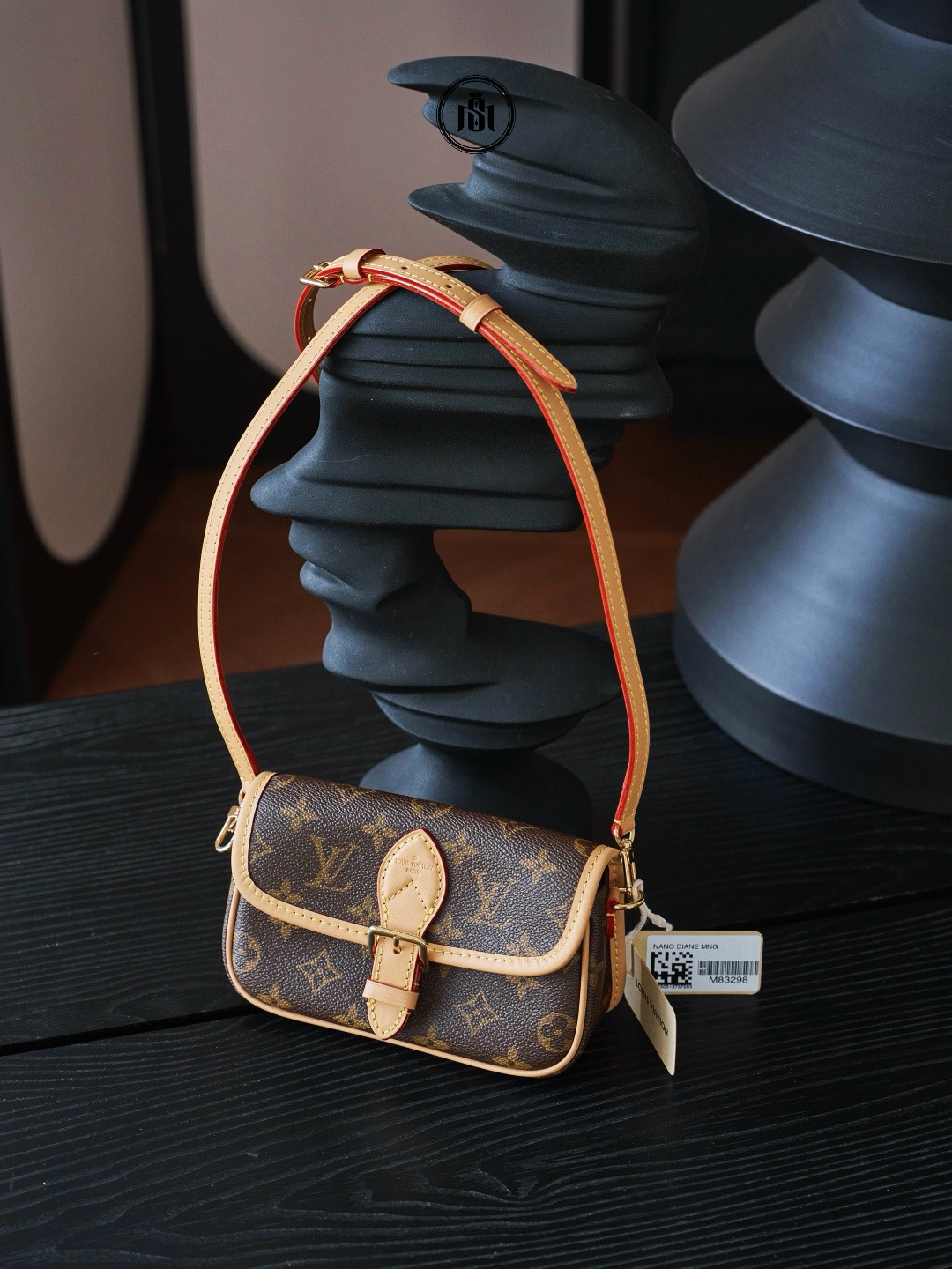 TÚI LOUIS VUITTON NANO DIANE MONOGRAM M83298 3 TÚI LOUIS VUITTON NANO DIANE MONOGRAM M83298 - Ảnh 3