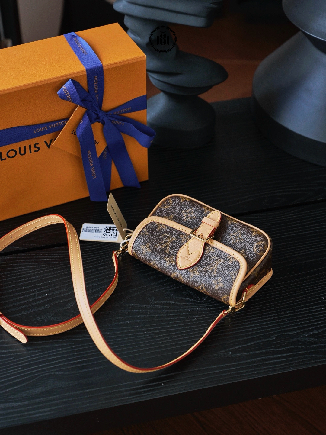TÚI LOUIS VUITTON NANO DIANE MONOGRAM M83298 11 TÚI LOUIS VUITTON NANO DIANE MONOGRAM M83298 - Ảnh 11