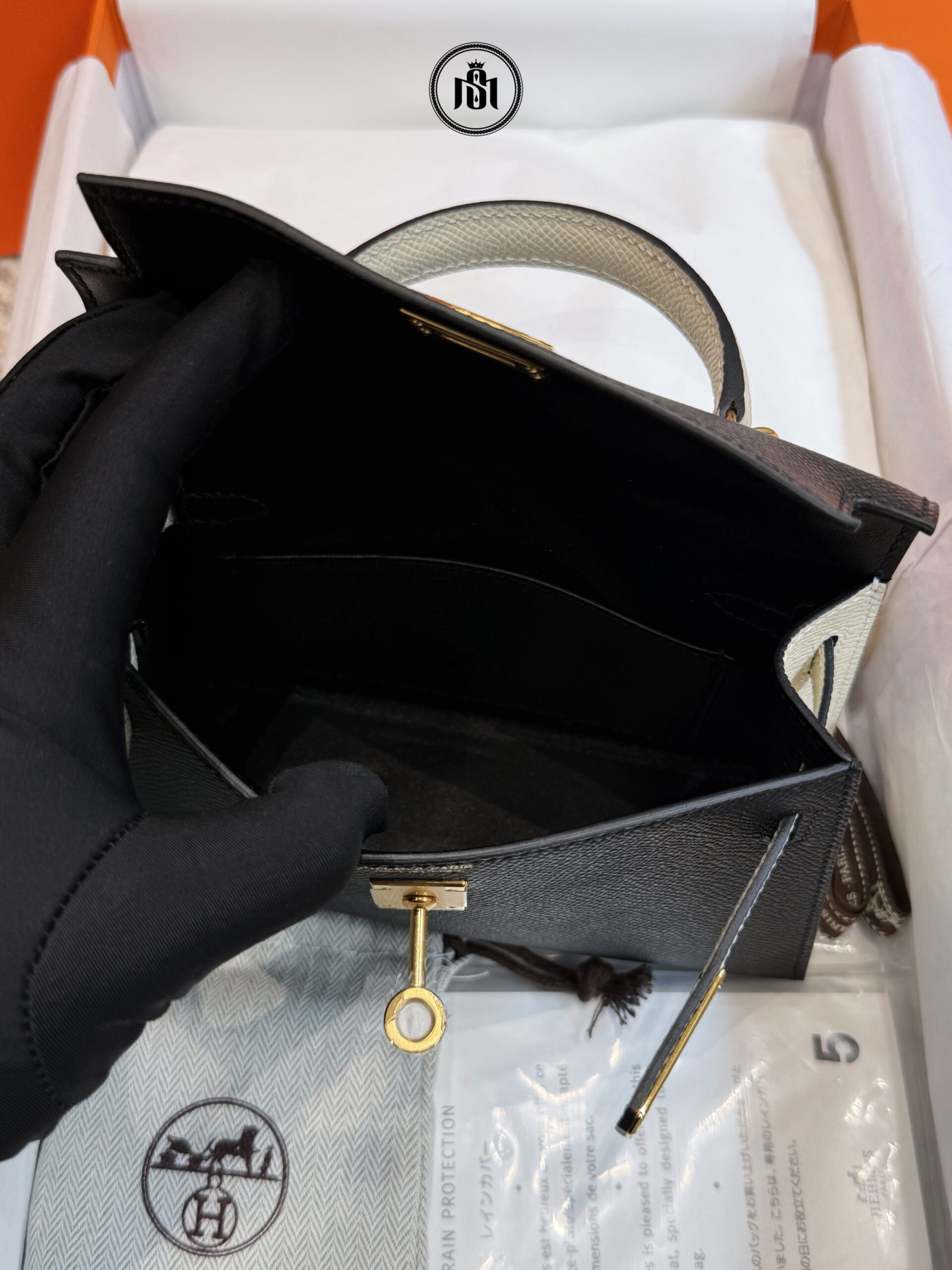 TÚI HERMES MINI KELLY II SPECIAL ORDER HSS NOIR / CRAIE EPSOM - GHW 2 TÚI HERMES MINI KELLY II SPECIAL ORDER HSS NOIR / CRAIE EPSOM - GHW - Ảnh 2