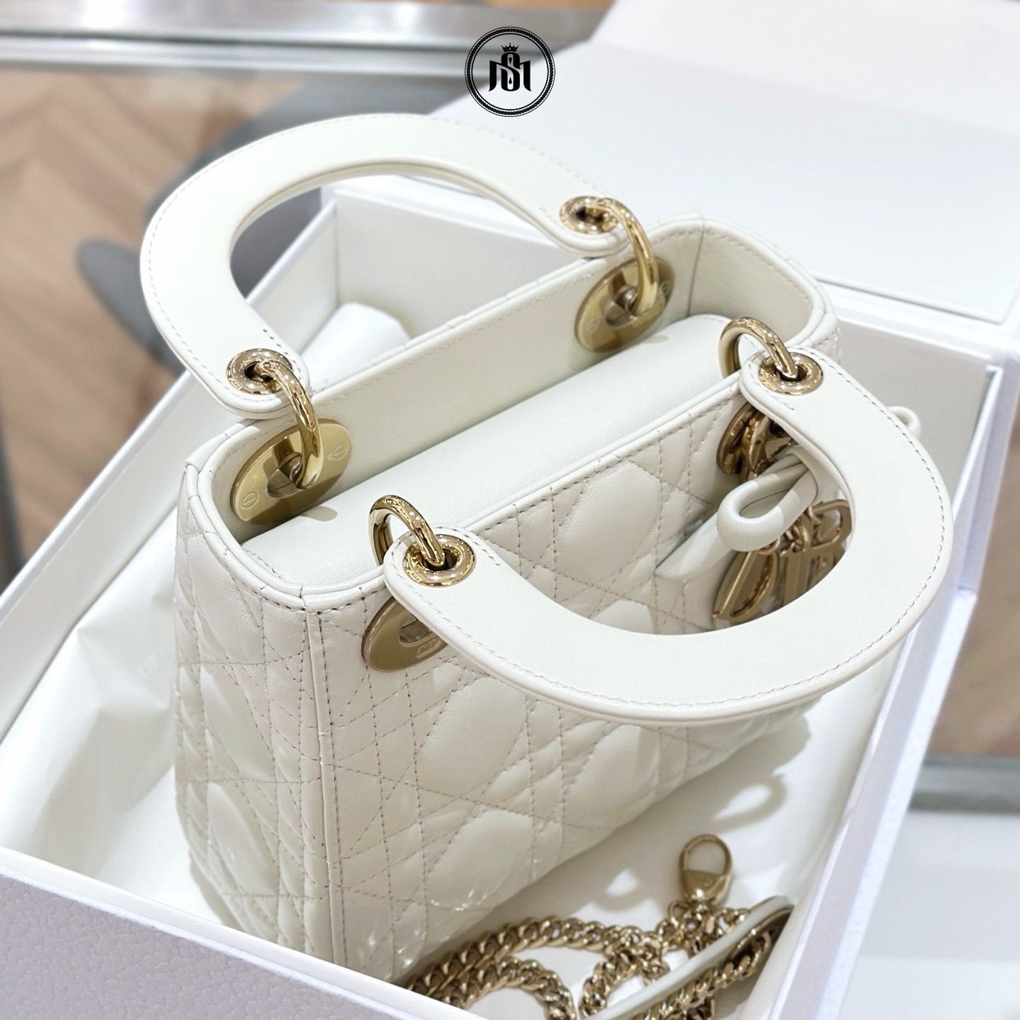 TÚI DIOR MINI LADY DIOR BAG WITH CHAIN LATTE CANNAGE LAMBSKIN 7 TÚI DIOR MINI LADY DIOR BAG WITH CHAIN LATTE CANNAGE LAMBSKIN - Ảnh 7